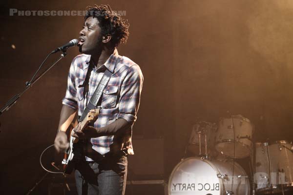 BLOC PARTY - 2007-01-22 - PARIS - Radio France (Studio 105) - Rowland Kelechukwu Okereke